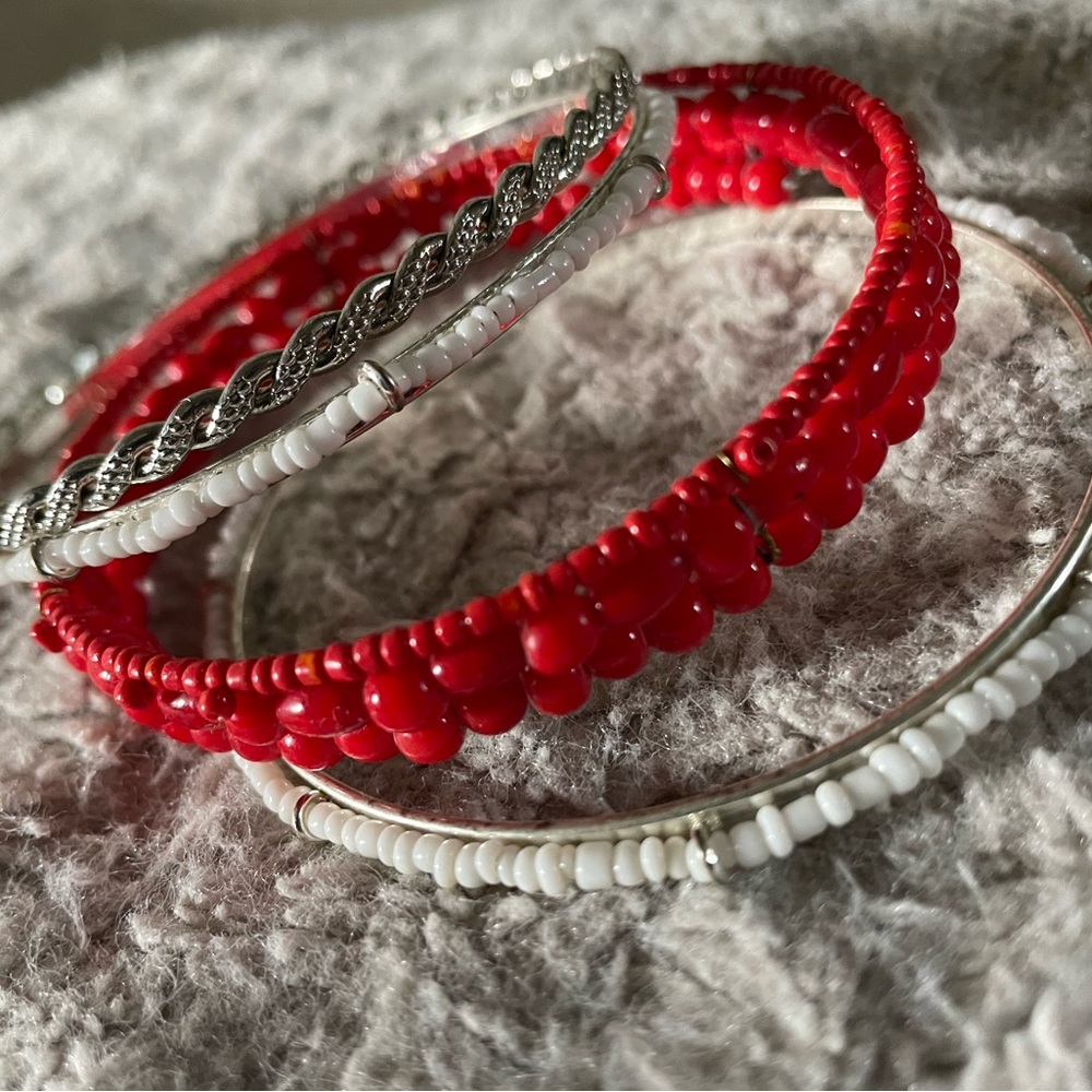 Red Beaded silver bracelet set